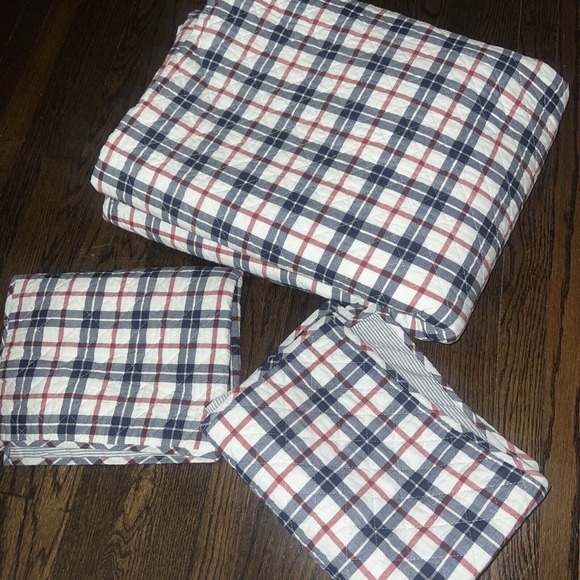 Tommy Hilfiger Reversible Plaid Stripe Blue Queen Comforter Sham Queen Set NWOB - Picture 1 of 8